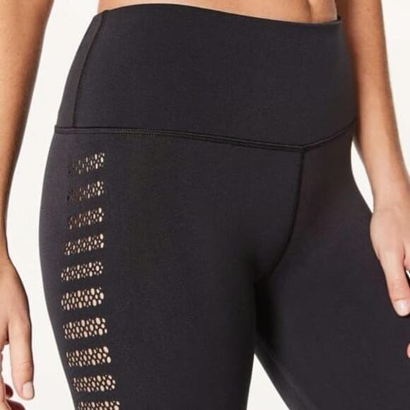 Lululemon Reveal 7/8 Tight - Picture 2 of 4
